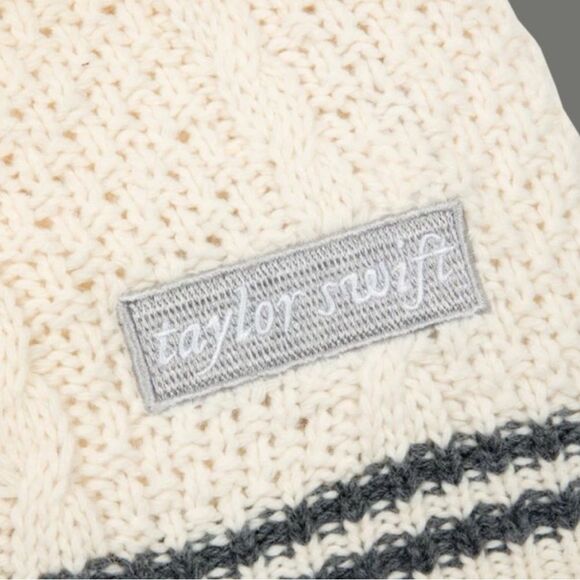 Official Taylor Swift Folklore Cardigan - NWT - M/L - Picture 3 of 6